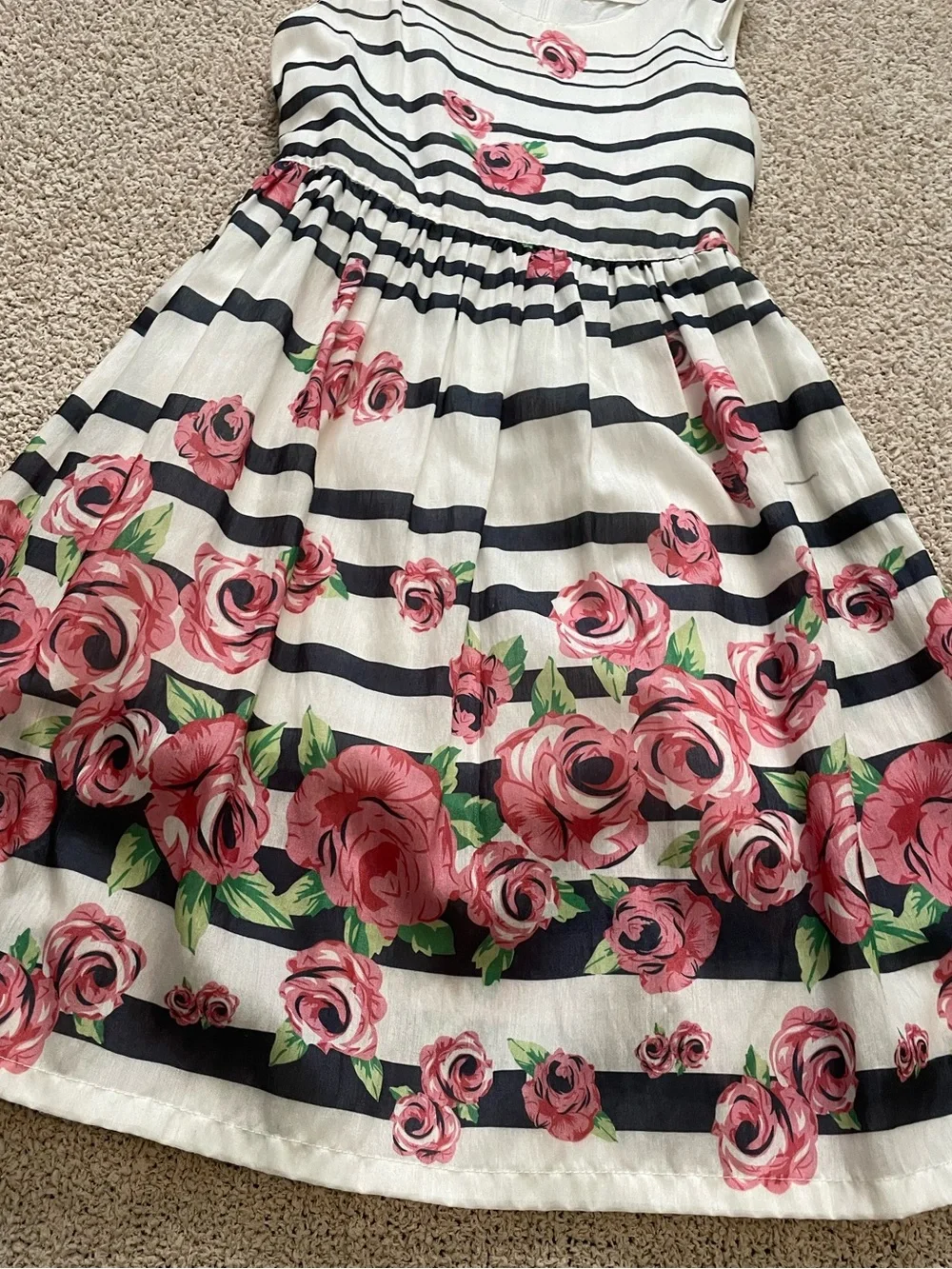 Sunny Fashion pretty dress